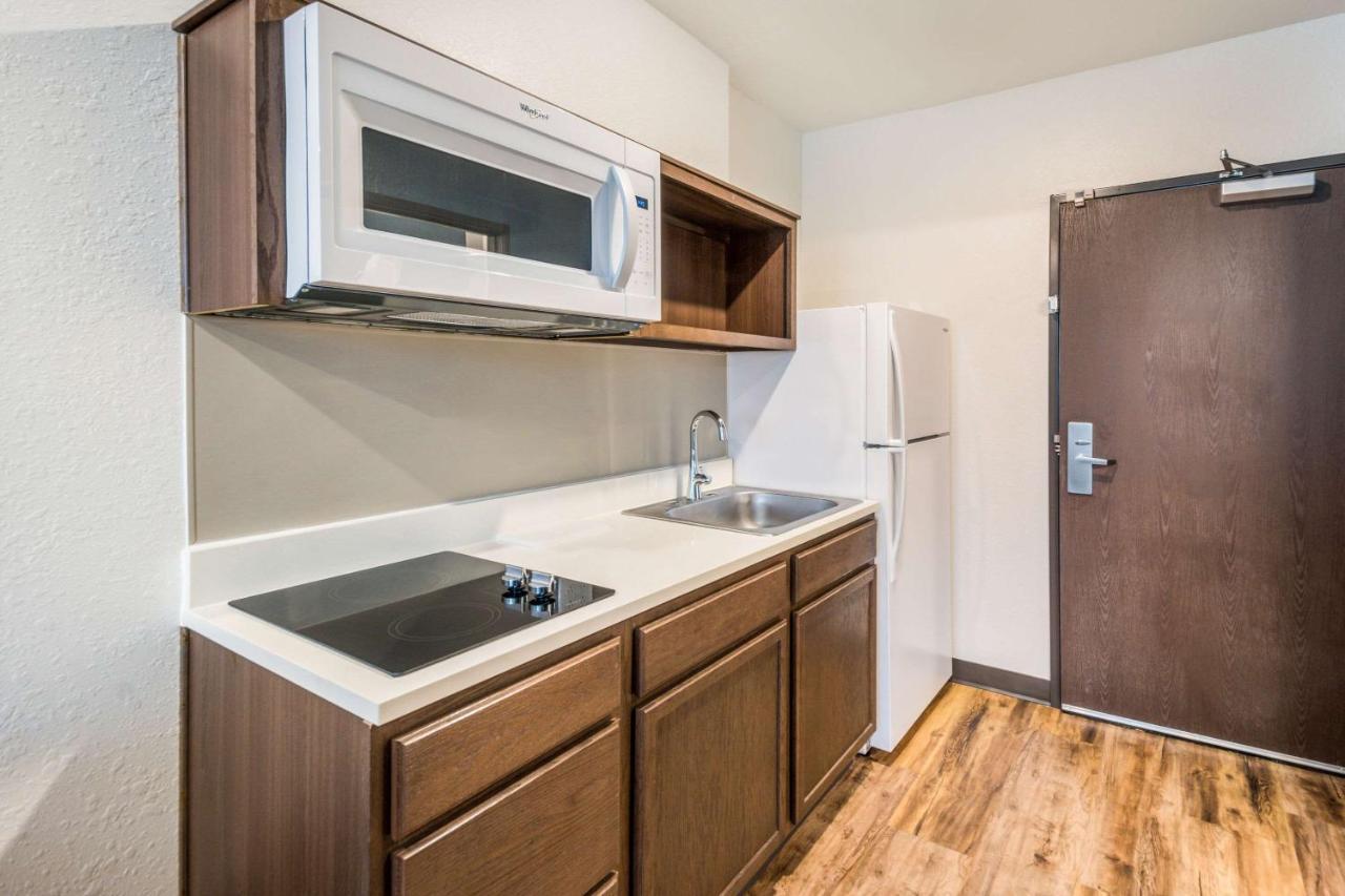 Woodspring Suites Брадентън Екстериор снимка